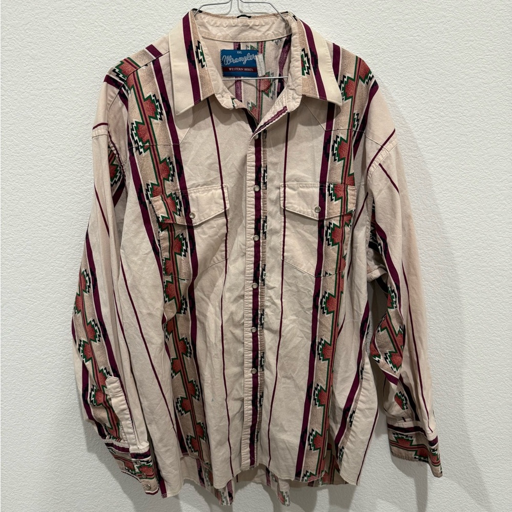 Vintage Wrangler Beige and Burgundy Patterned Men's Shirt